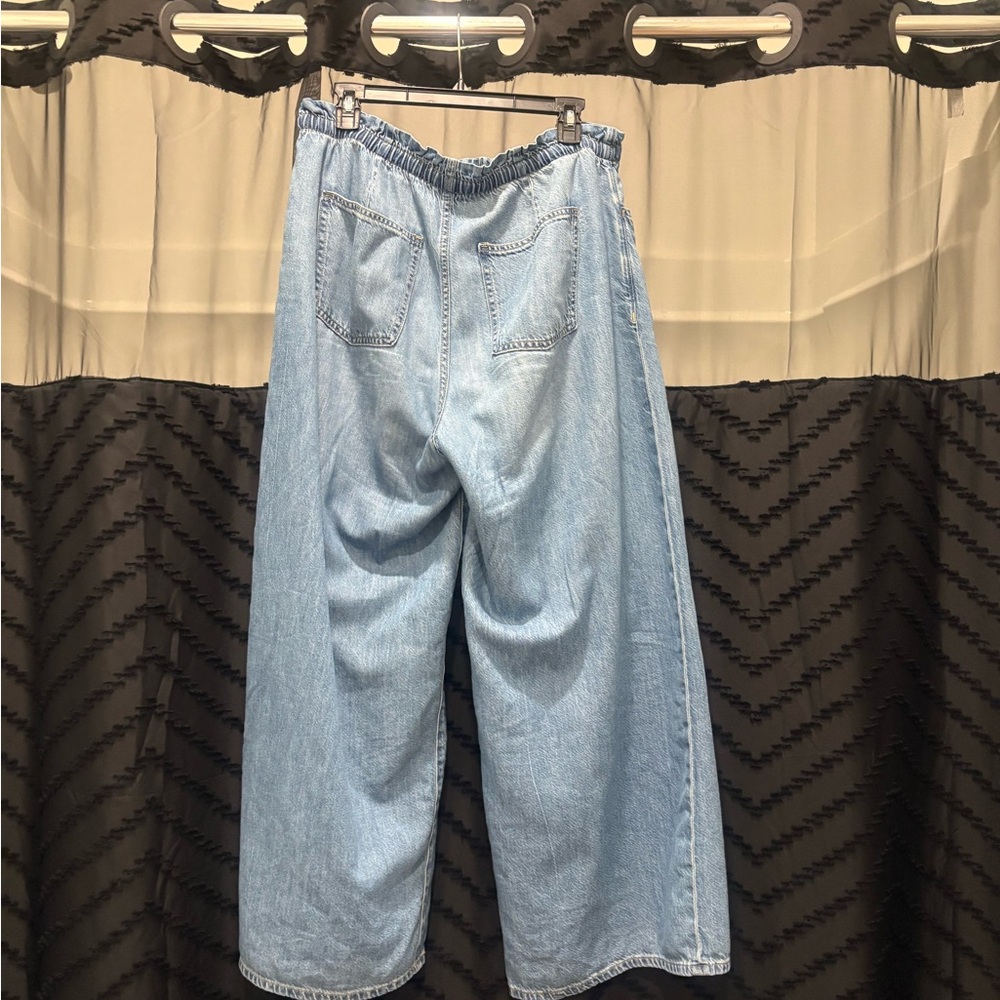 Gap Superlight Button, Zipper Closure With Drawst… - image 2